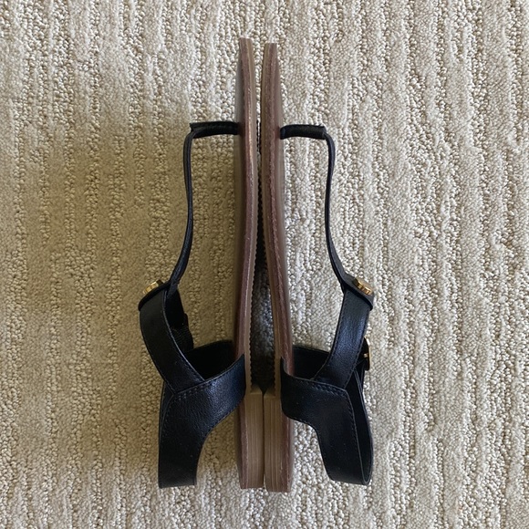 Merona T Strap Thong Sandals - Picture 8 of 10